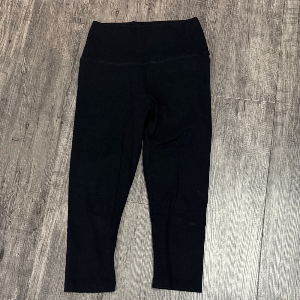 Black Capri Leggings